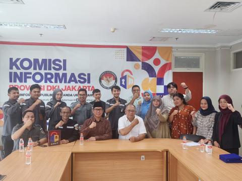 Foto Bersama Audiensi Bawaslu Jakarta Pusat dengan Komisi Informasi Provinsi DKI Jakarta
