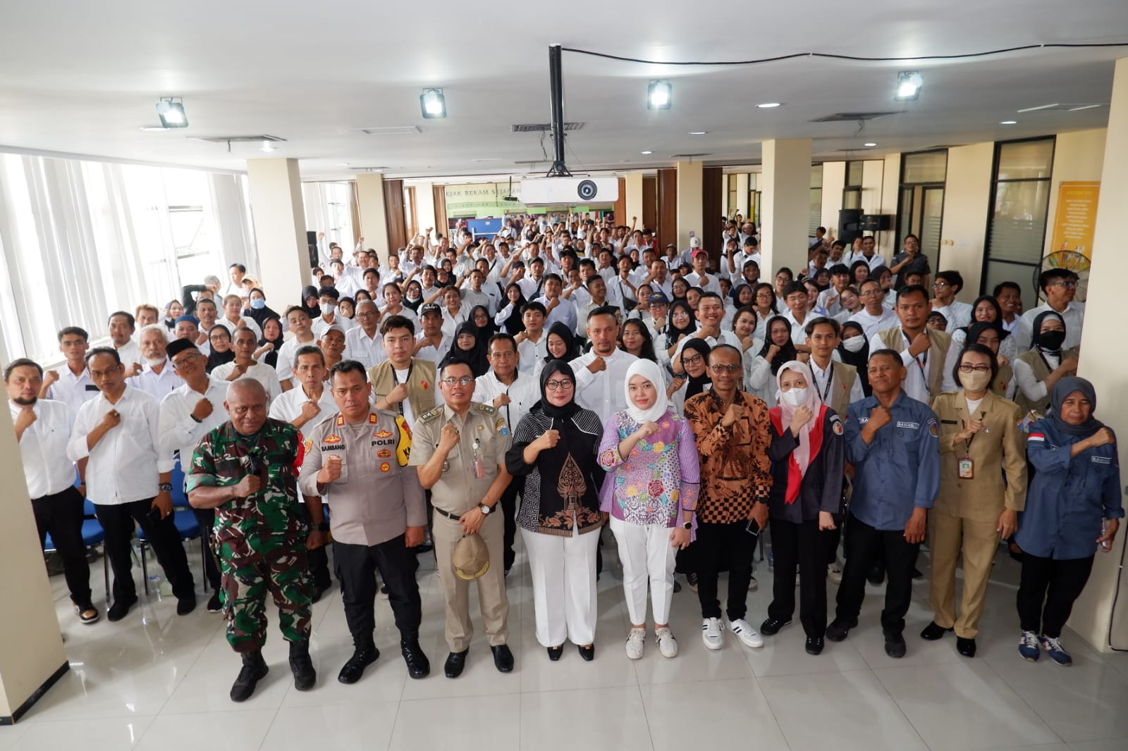 Foto Bersama dengan PTPS Terlantik Kecamatan Senen