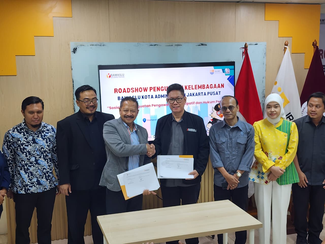 Penandatanganan Mou antara Bawaslu Jakpus dengan STIH IBLAM