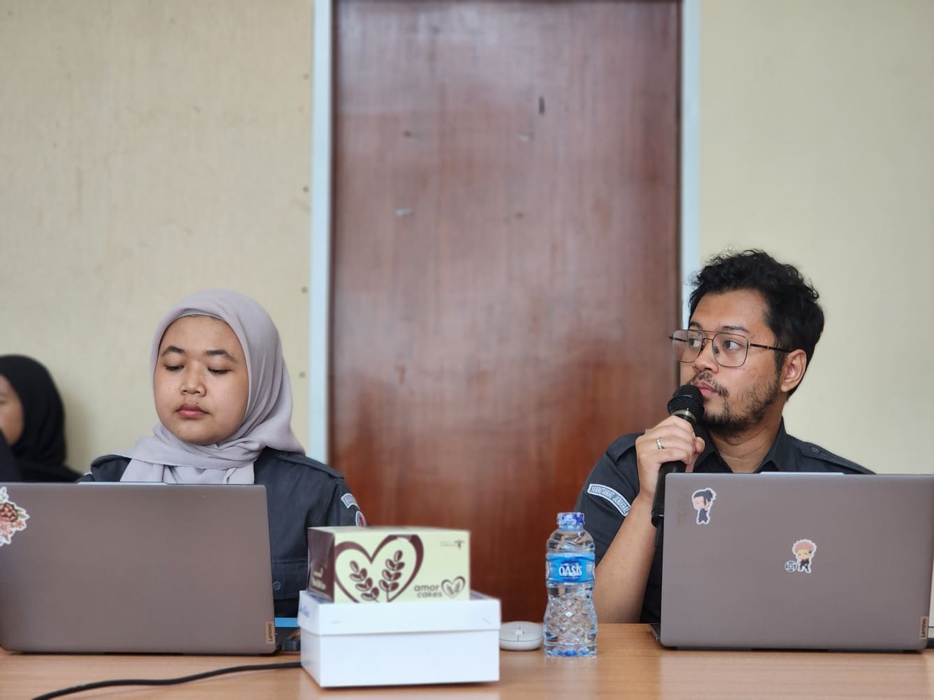 Zain, perwakilan Inspektorat Bawaslu RI saat menjelaskan mekanisme Zona Integritas
