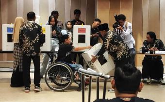 Simulasi Pemungutan Suara Bagi Pemilih Penyandang Disabilitas