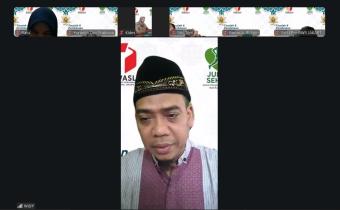 Koordinator Divisi Hukum dan Penyelesaian Sengketa, Wahidin saat membawakan Tausyiah dalam kegiatan Jumat Sehati