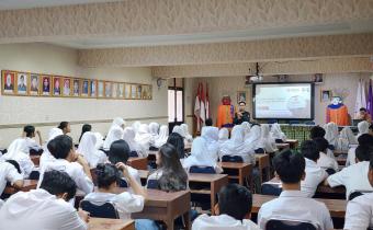 Sosialisasi Pemilih Pemula di SMAN 30 Jakarta