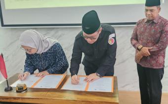 Penandatanganan MoU antara Bawaslu Kota Jakarta Pusat dengan Universitas Bung Karno