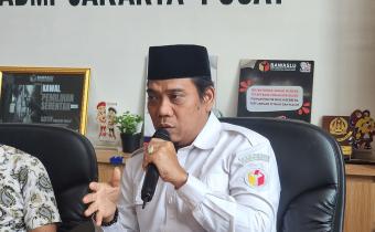 Anggota Bawaslu Jakarta Pusat, Wahidin dalam DIKTUM.
