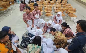 Metode interaktif yang digunakan Bawaslu Jakarta Pusat dalam menyampaikan pentingnya pengawasan partisipatif kepada pemilih pemula