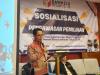 M. Halman Muhdar (Koordinator Divisi Pencegahan, Partisipasi Masyarakat, dan Hubungan Masyarakat Bawaslu Kota Jakarta Pusat) saat memberikan arahan dalam kegiatan Sosialisasi Pengawasan Pemilihan